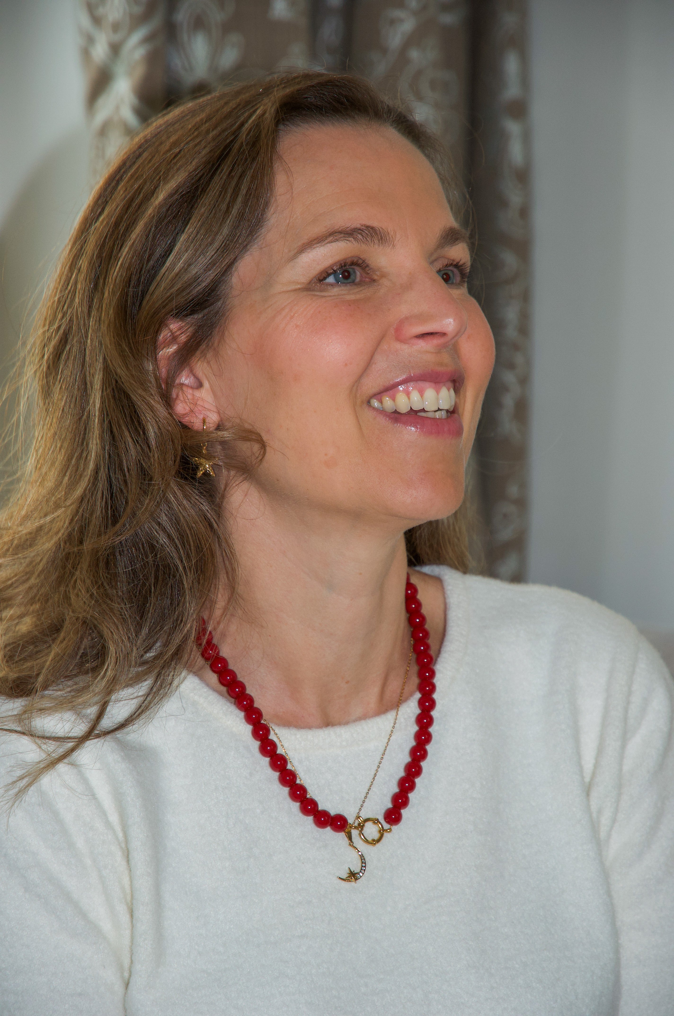 Ingeborg - Rode kralenketting